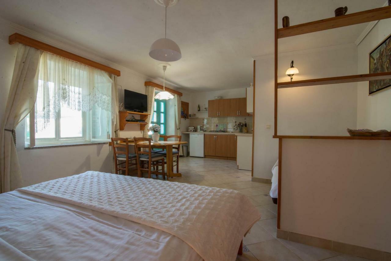 Apartamento Roberto 2 Veli Lošinj Exterior foto